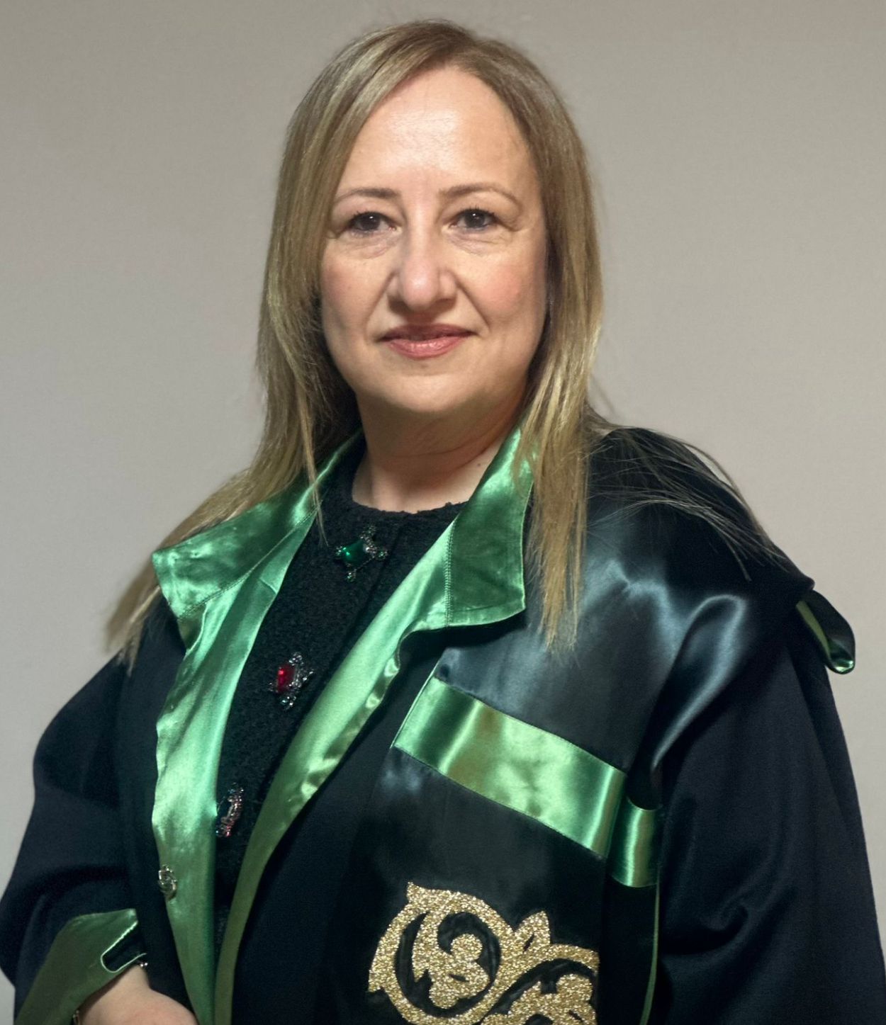 ŞERİFE AKKEÇECİ